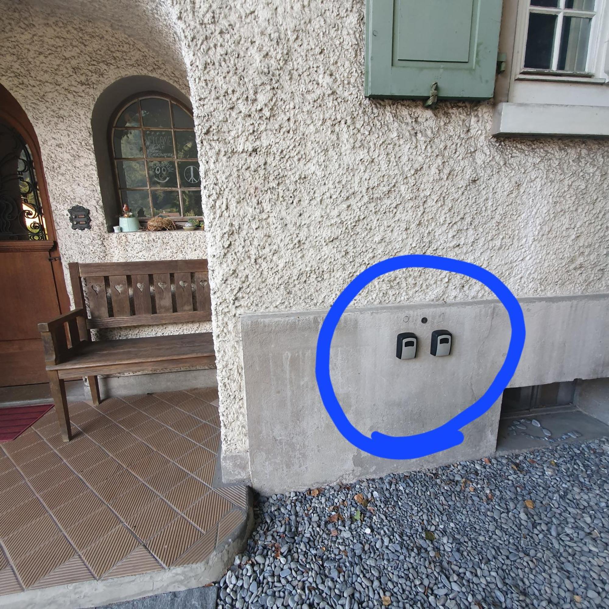 Zentral Gelegene Wohnung Mit Grossem Garten 因特拉肯 外观 照片